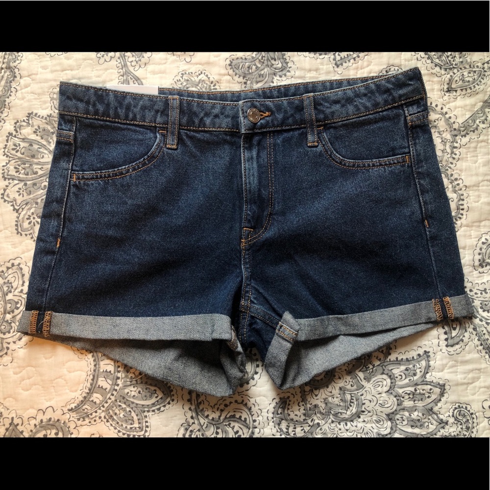 H&M Regular Waist Shorts